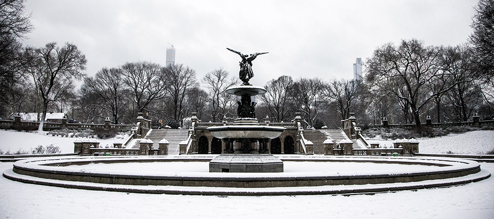 The Bethesda Fountain after a snowstorm hit the New York City area, Friday Jan. 9, 2015 in New York. (Gordon Donovan/Yahoo News)