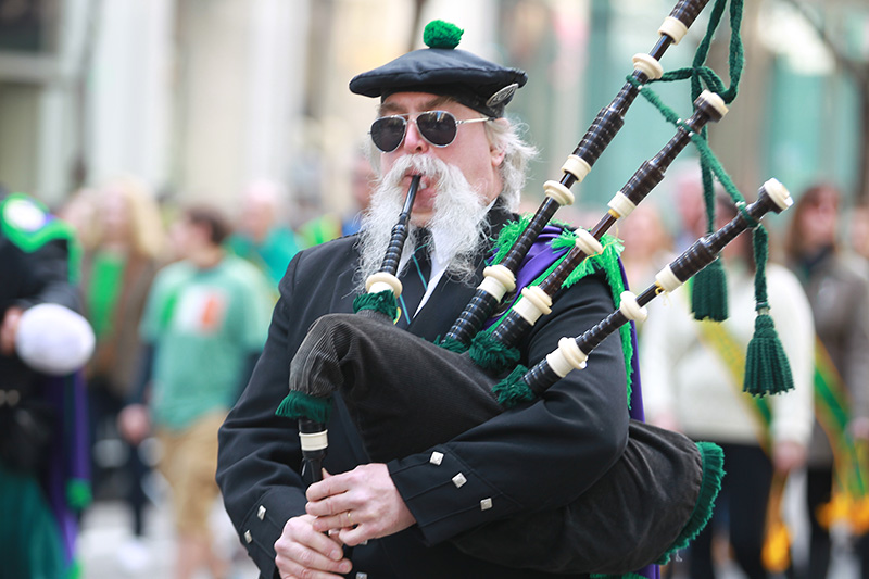A man plays the bagpipes the St. Patrick's Day Parade, March 17, 2016, in New York. (Gordon Donovan/Yahoo News)