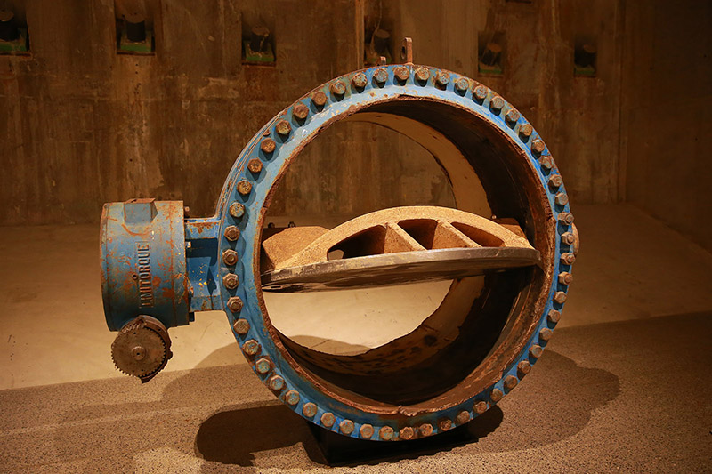 Part of a pipeline that carried water from the Hudson River to an underground refrigeration plant, this 17, 800-pound valve was installed in 1993 in connection with an upgrade to the World Trade Center’s air-conditioning systems. The subterranean motorized valves could be closed manually for maintenance and in case of emergency. After the collapse of the Twin Towers, engineers concerned about the risk of flooding searched for valves underneath the wreckage and closed them as a precautionary measure. (Photo: Gordon Donovan/Yahoo News)