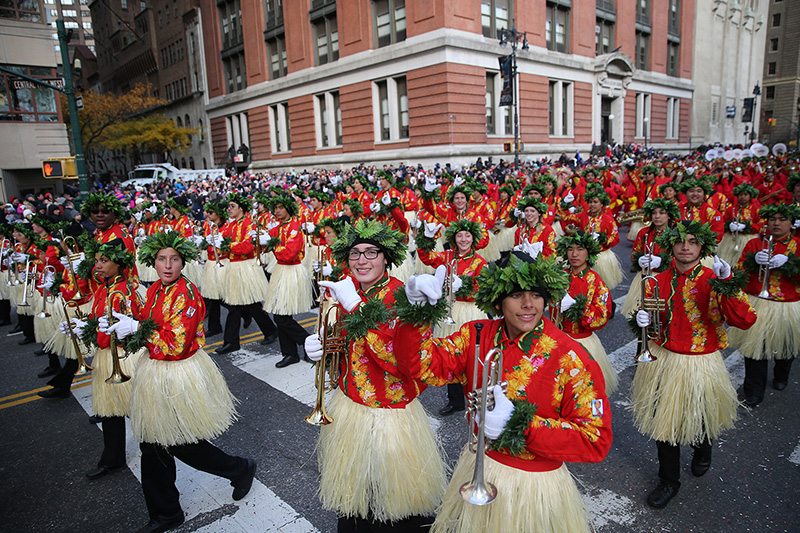 The Na Koa Ali'i Hawai'i All-State Marching Band bring some color to the 90th Macy’s Thanksgiving Day Parade in New York, Thursday, Nov. 24, 2016. (Gordon Donovan/Yahoo News)