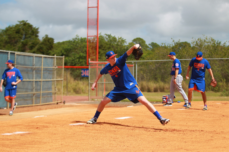 New York Mets minor league pitcher Jimmy Duff throws a bullpen at the New York Mets spring training facility in Port St. Lucie, Fl., Friday, Feb 24, 2017. (Gordon Donovan/Yahoo Sports)